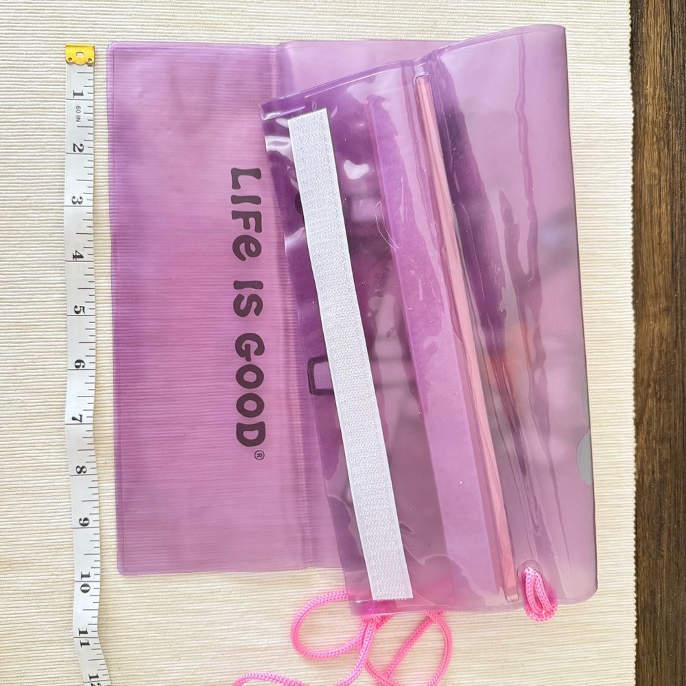 Life Is Good Waterproof Pouch Bundle - Picture 6 of 6
